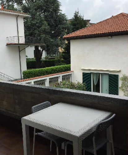 Bella Vita Guesthouse -Parcheggio Privato Interno Arona Eksteriør bilde
